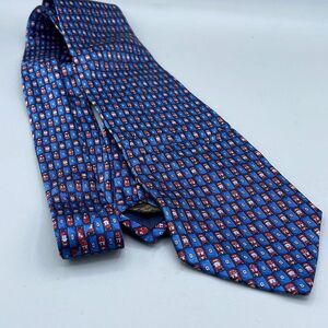 Elegance London 100% silk made in Italy tie. 60” long.